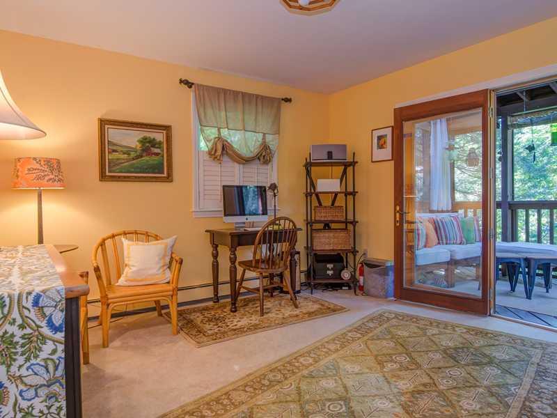 35 McAuley Road Cape Elizabeth, ME 04107 - Photo 18 of 34 Den.