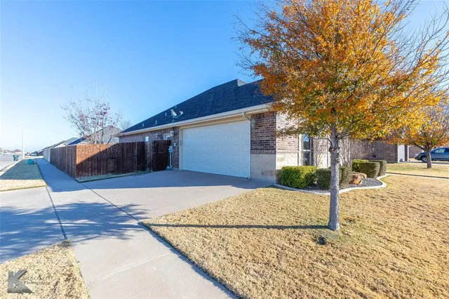 $360,000 | 302 White Rock Drive, Abilene, TX 79602