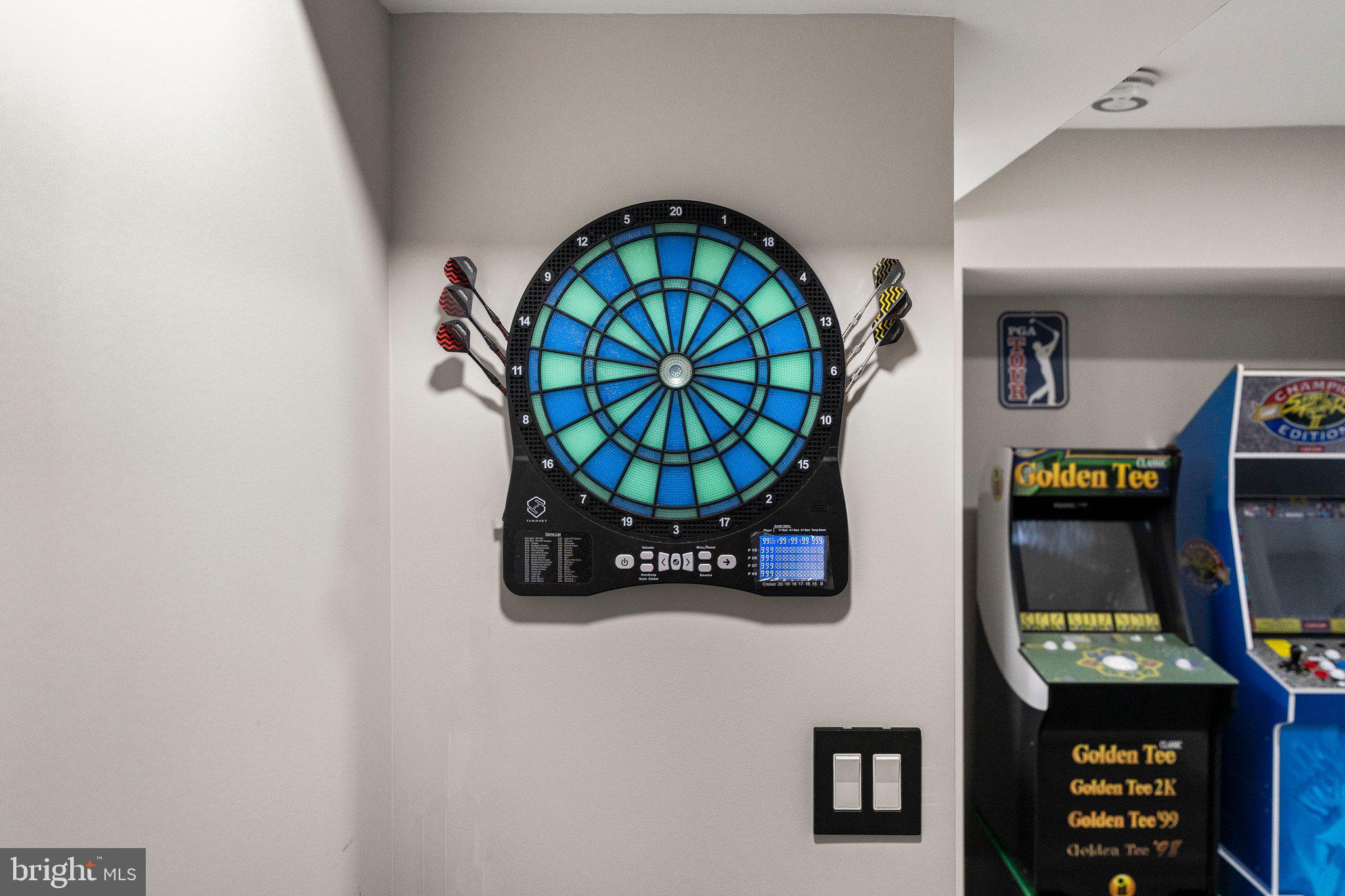 124 Master Street Philadelphia, PA 19122 - Photo 21 of 39 a picture of a bench in a room