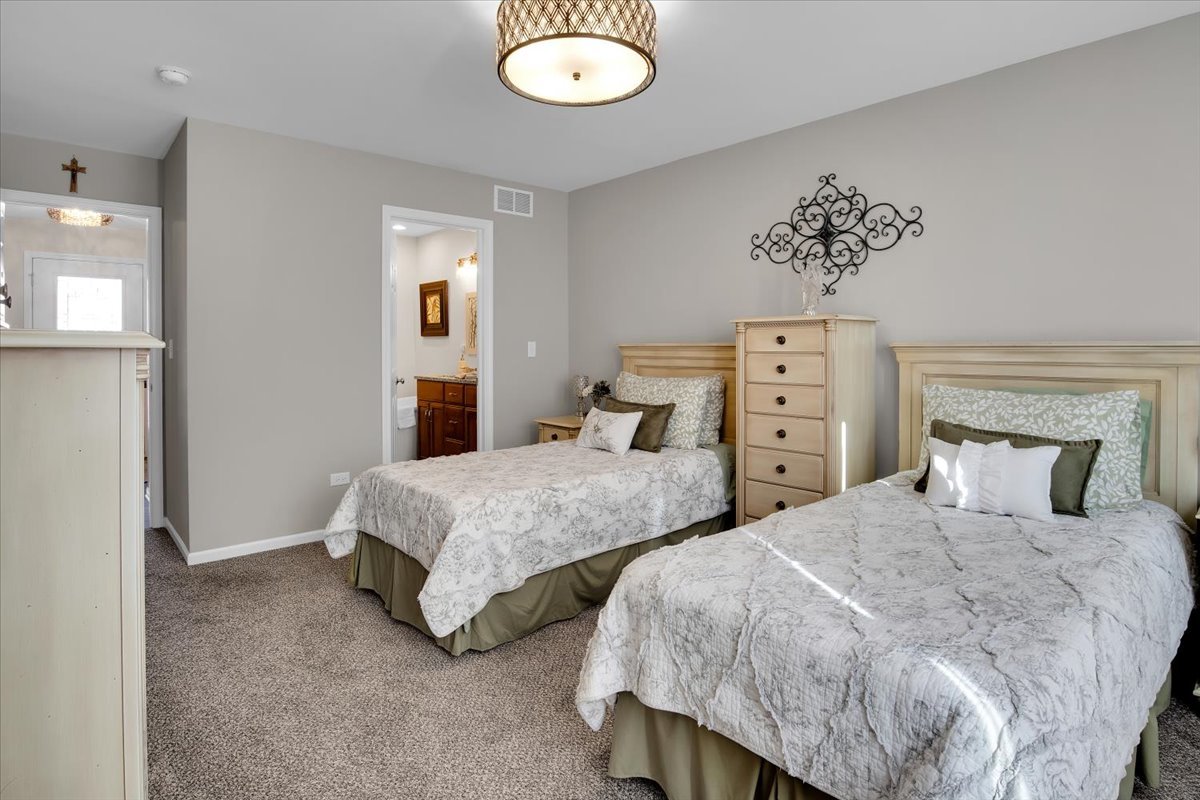 26013 West Timber Ridge Drive Channahon, IL 60410 - Photo 10 of 28 Gallery Image 10