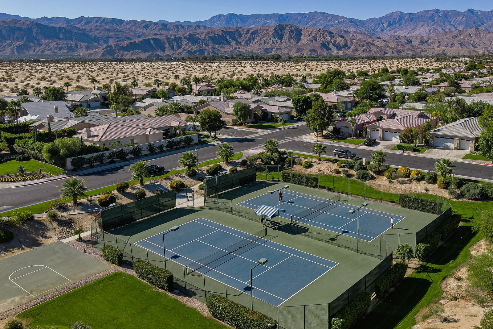 3 Lyon Road Rancho Mirage, CA 92270 - Photo 32 of 38 an aerial view of residential houses and outdoor space