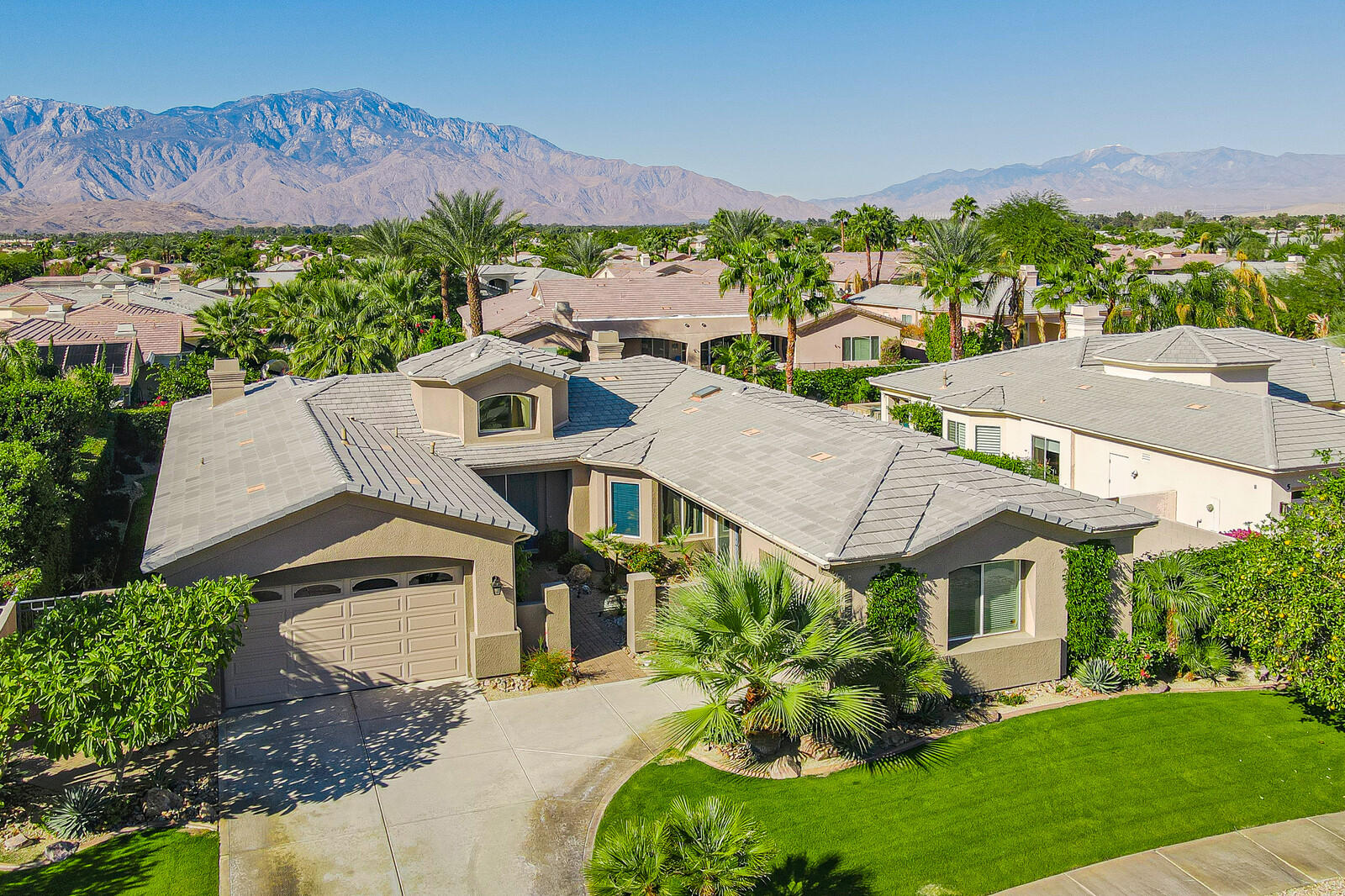 3 Lyon Road Rancho Mirage, CA 92270 - Photo 34 of 38 an aerial view of multiple house