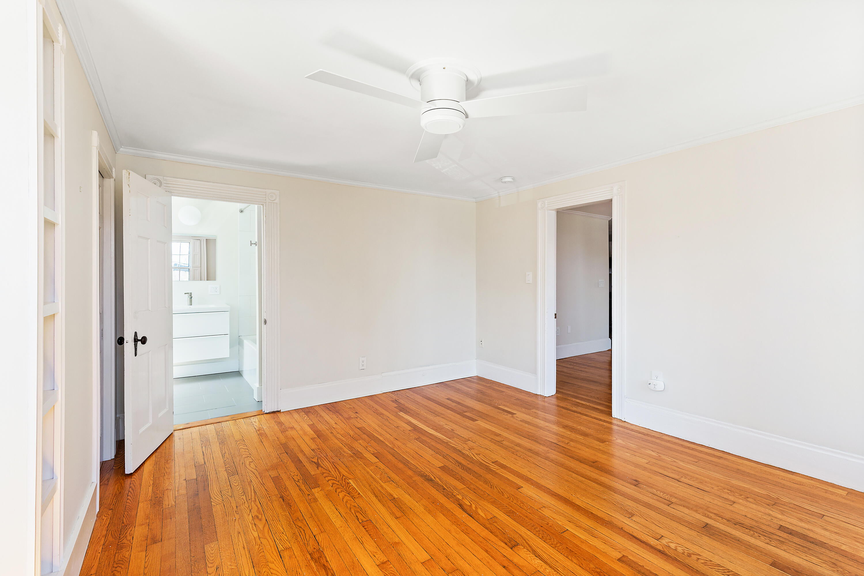 23 Pine Street, Unit 2 Portland, ME 04102 - Photo 12 of 21 12-23PineSt-Portland-KS