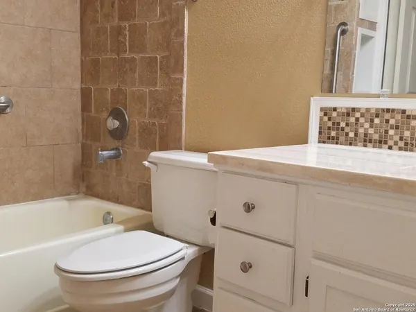 $1,175 | 11839 Parliament Drive, Unit 1921, San Antonio, TX 78216