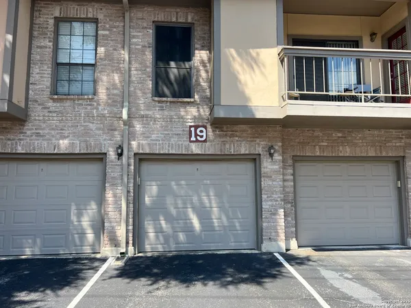 $1,175 | 11839 Parliament Drive, Unit 1921, San Antonio, TX 78216