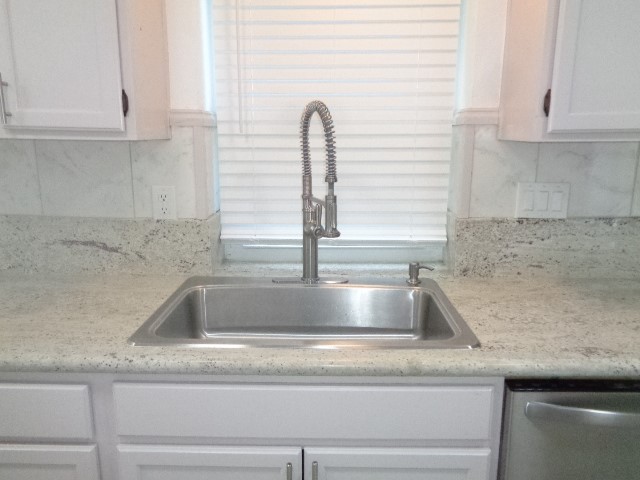 3406 Meadowlark Lane Spring, TX 77388 - Photo 10 of 35