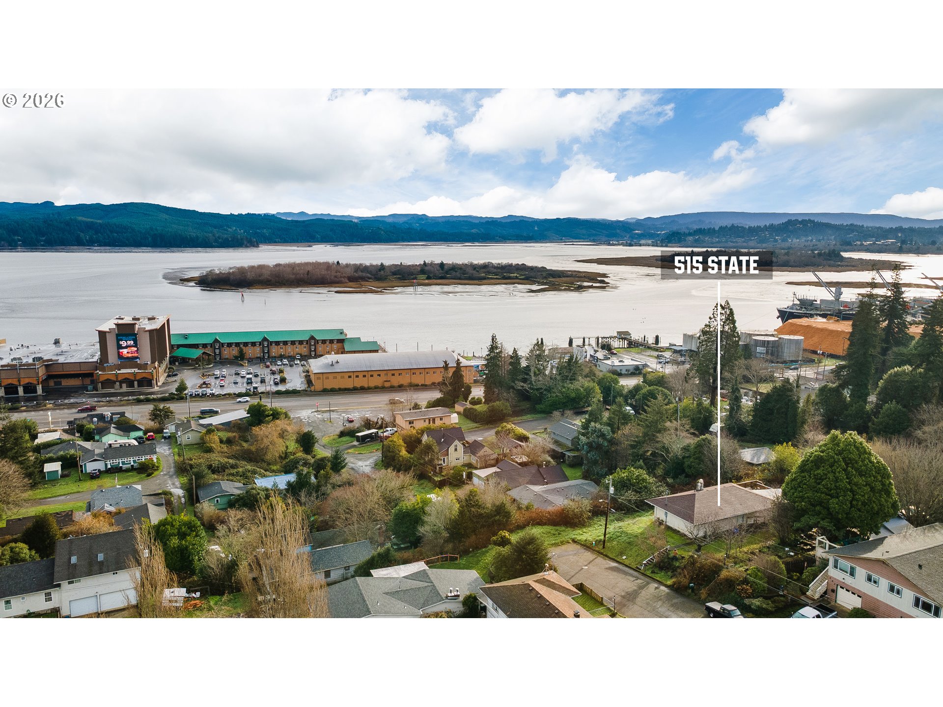 515 State Street North Bend, OR 97459 - Photo 2 of 36