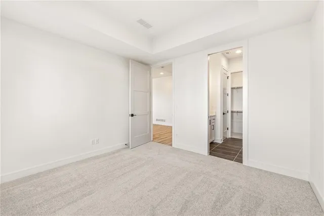 $1,289,900 | 17021 Parkhill Street, Overland Park, KS 66221