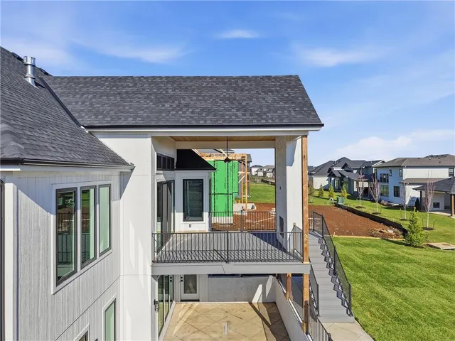 $1,289,900 | 17021 Parkhill Street, Overland Park, KS 66221