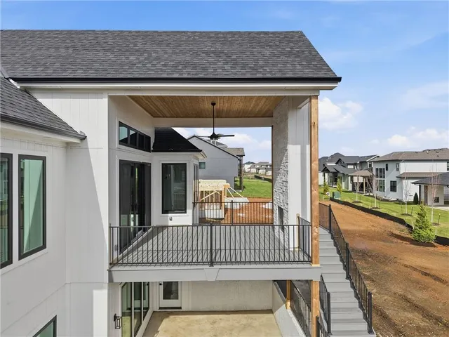 $1,289,900 | 17021 Parkhill Street, Overland Park, KS 66221