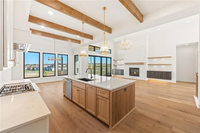 $1,259,900 | 17021 Parkhill Street, Overland Park, KS 66221