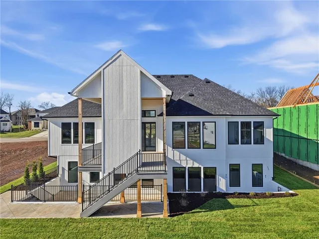 $1,289,900 | 17021 Parkhill Street, Overland Park, KS 66221