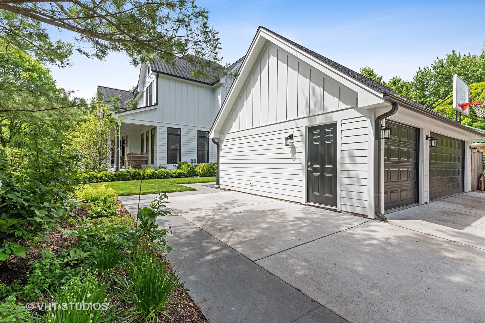 300 Greenleaf Avenue Wilmette, IL 60091 - Photo 35 of 43 a view of a house with a yard