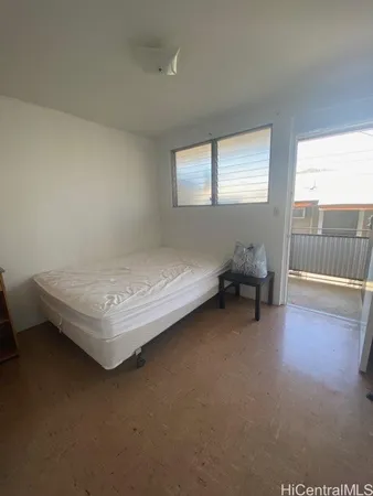 $2,100 | 931 Coolidge Street, Unit 205, Honolulu, HI 96826