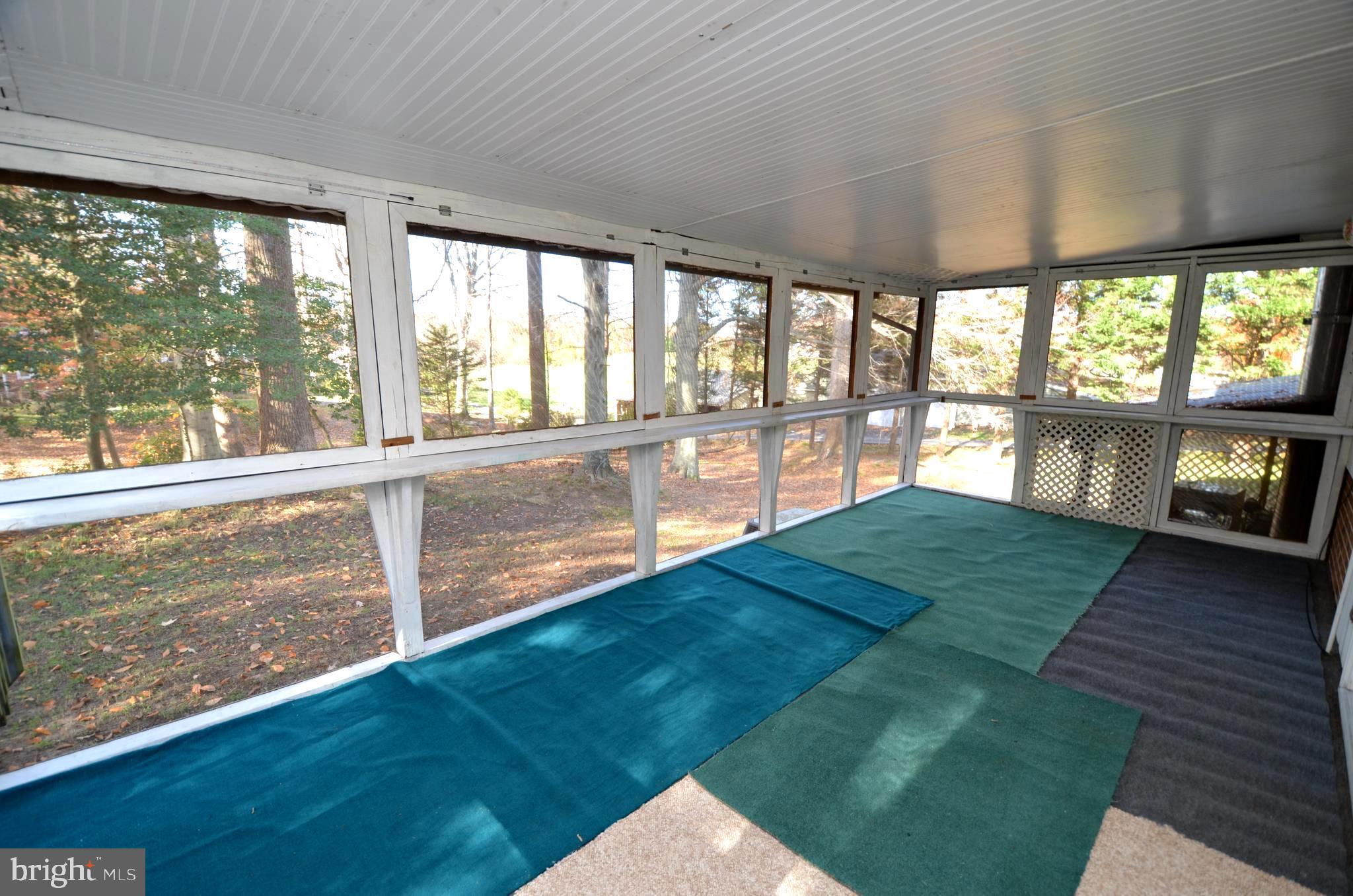 5360 Solomons Island Road Huntingtown, MD 20639 - Photo 16 of 46 Screen porch