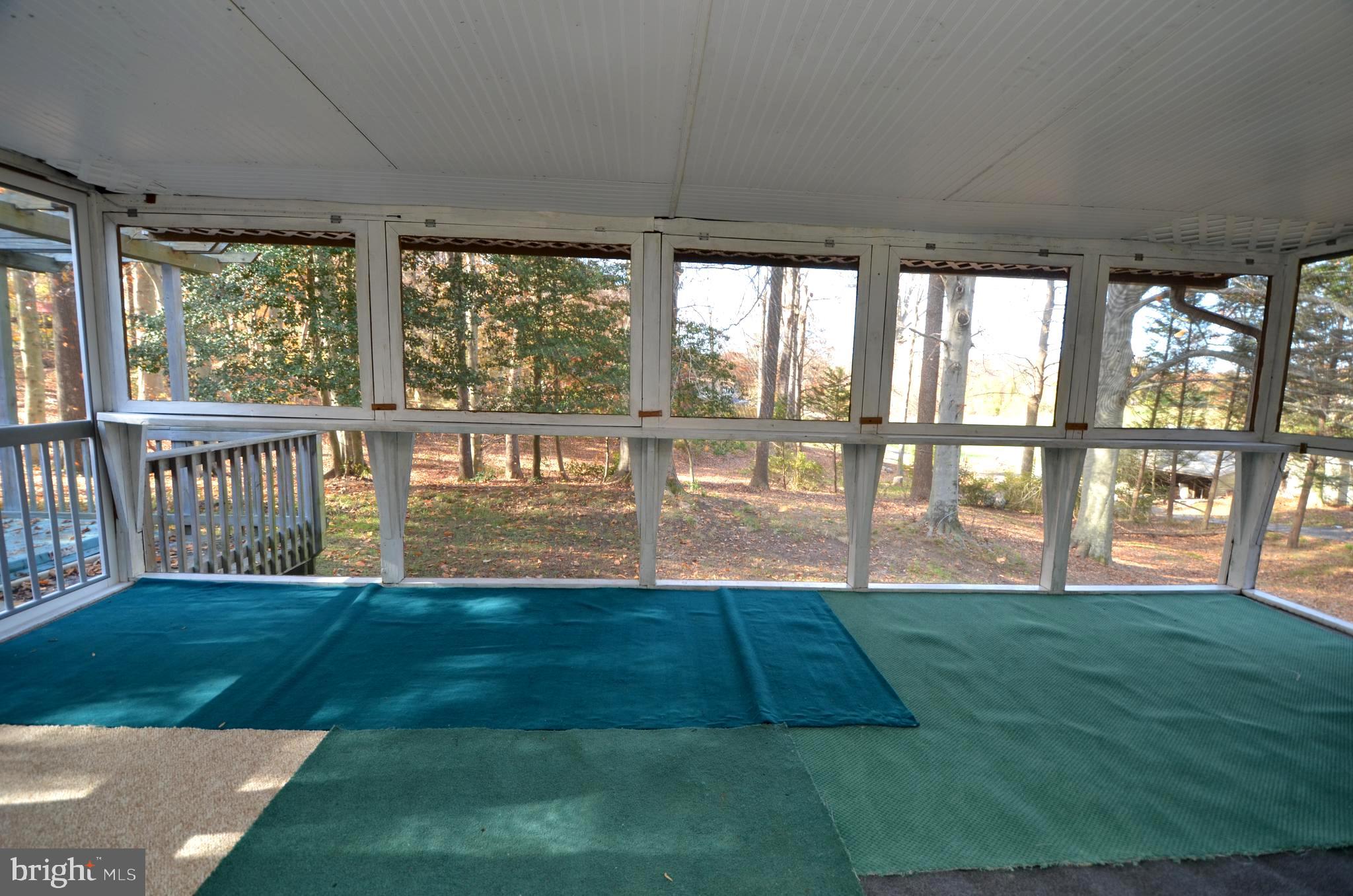 5360 Solomons Island Road Huntingtown, MD 20639 - Photo 18 of 46 Screen porch