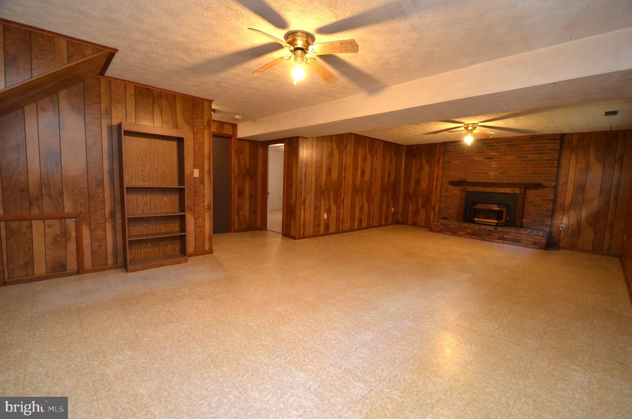 5360 Solomons Island Road Huntingtown, MD 20639 - Photo 24 of 46 Lower level family room