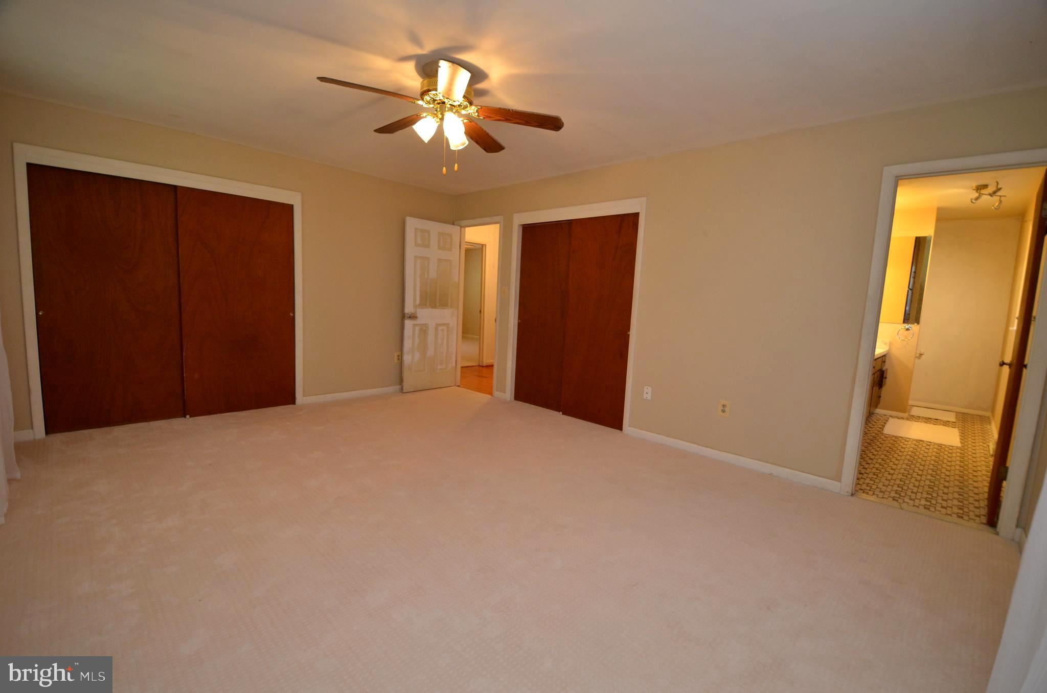 5360 Solomons Island Road Huntingtown, MD 20639 - Photo 30 of 46 Owners bedroom