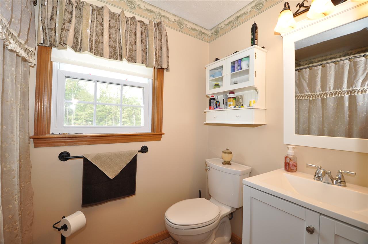 11 Portage Road Goffstown, NH 03045 - Photo 14 of 26 Gallery Image 14
