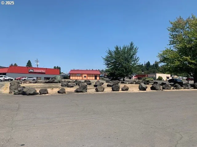 $249,500 | 0 Southwest Main Street, Winston, OR 97496