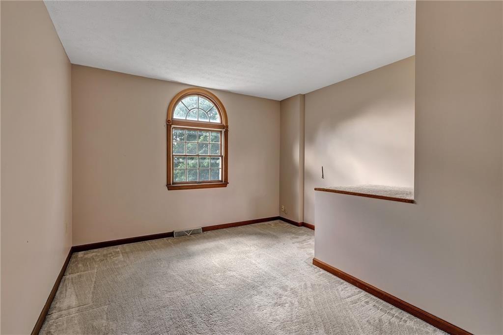 4730 Dutch Ridge Road Beaver, PA 15009 - Photo 13 of 23