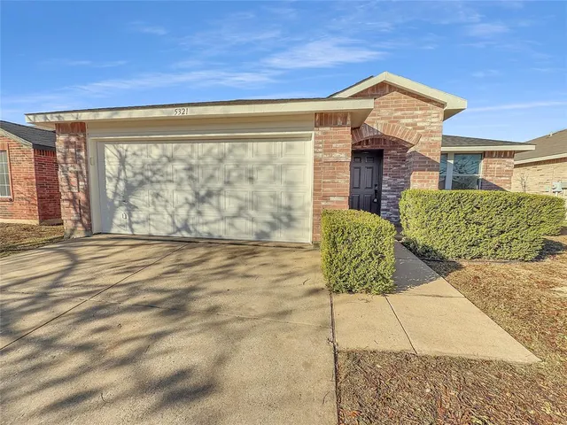 $334,000 | 5321 Temecula Road, Fort Worth, TX 76244