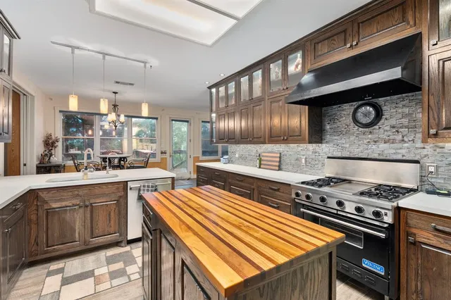 $1,199,900 | 10080 Arvin Hill Road, Aubrey, TX 76227