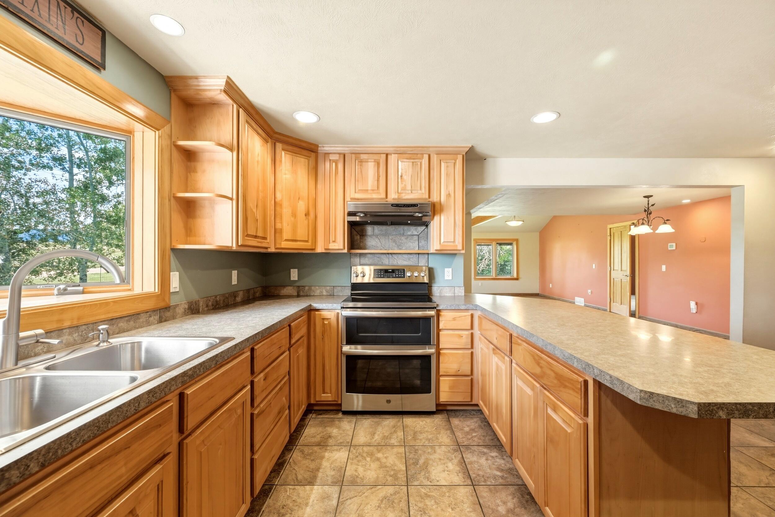 157 Upper Prairie Dog Road Banner, WY 82832 - Photo 37 of 71 138 Kitchen