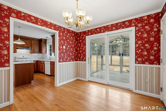 $500,000 | 1 Spencer Plains Road, Westbrook, CT 06498