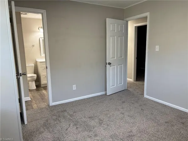 $1,349 | 212 North 12th Avenue, Mayodan, NC 27027