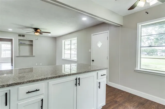 $2,650 | 925 West Lucas Road, Lucas, TX 75002