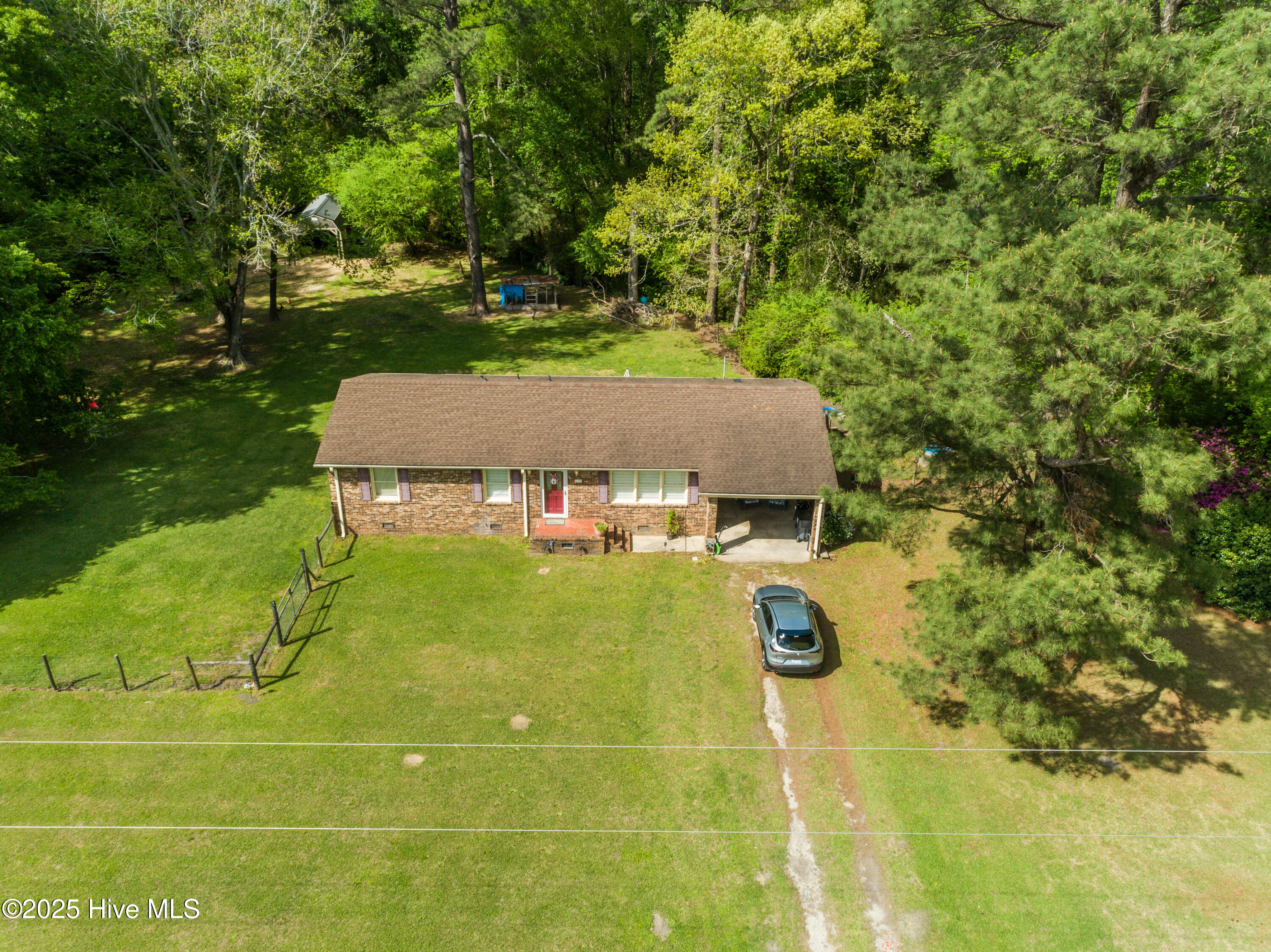 670 Golf Course Road Whiteville, NC 28472 - Photo 2 of 32 670 Golf Course Rd001