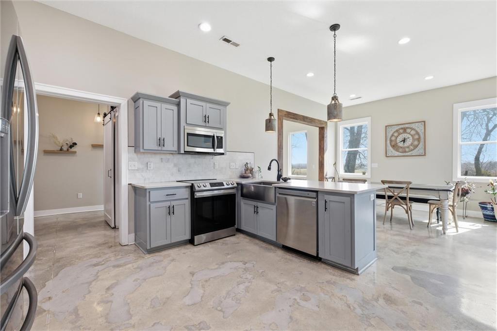 3826 South Sweeney Road Grain Valley, MO 64029 - Photo 12 of 41