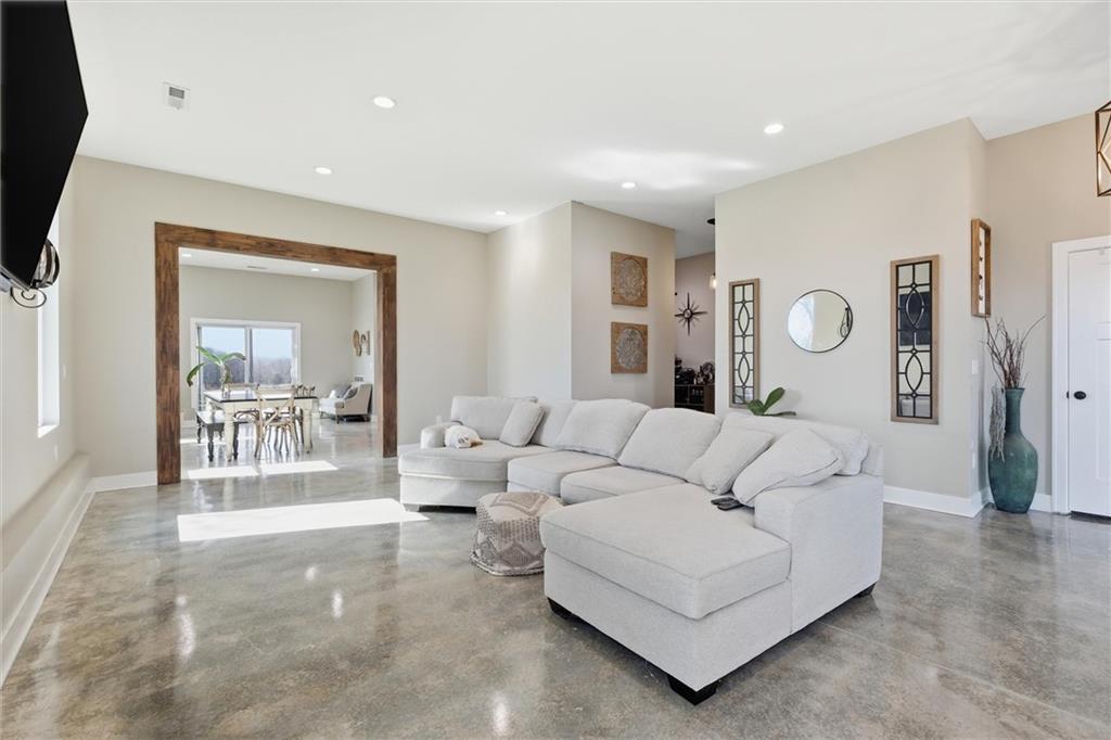 3826 South Sweeney Road Grain Valley, MO 64029 - Photo 6 of 41