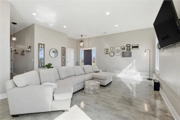 $650,000 | 3826 South Sweeney Road, Grain Valley, MO 64029