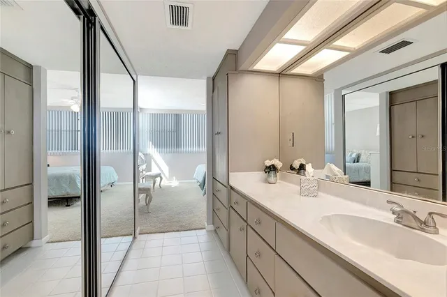 $2,500 | 500 Treasure Island Causeway, Unit 501, Treasure Island, FL 33706