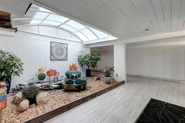 $2,500 | 500 Treasure Island Causeway, Unit 501, Treasure Island, FL 33706