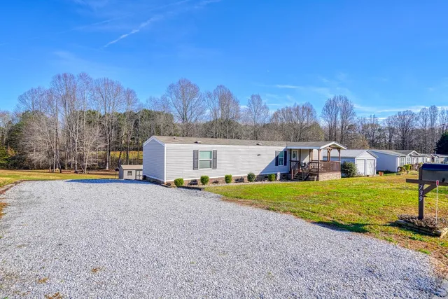 $170,000 | 739 East Fleming Farm Drive, Inman, SC 29349