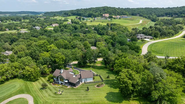 $684,900 | 6 Hickory Trail, Galena, IL 61036