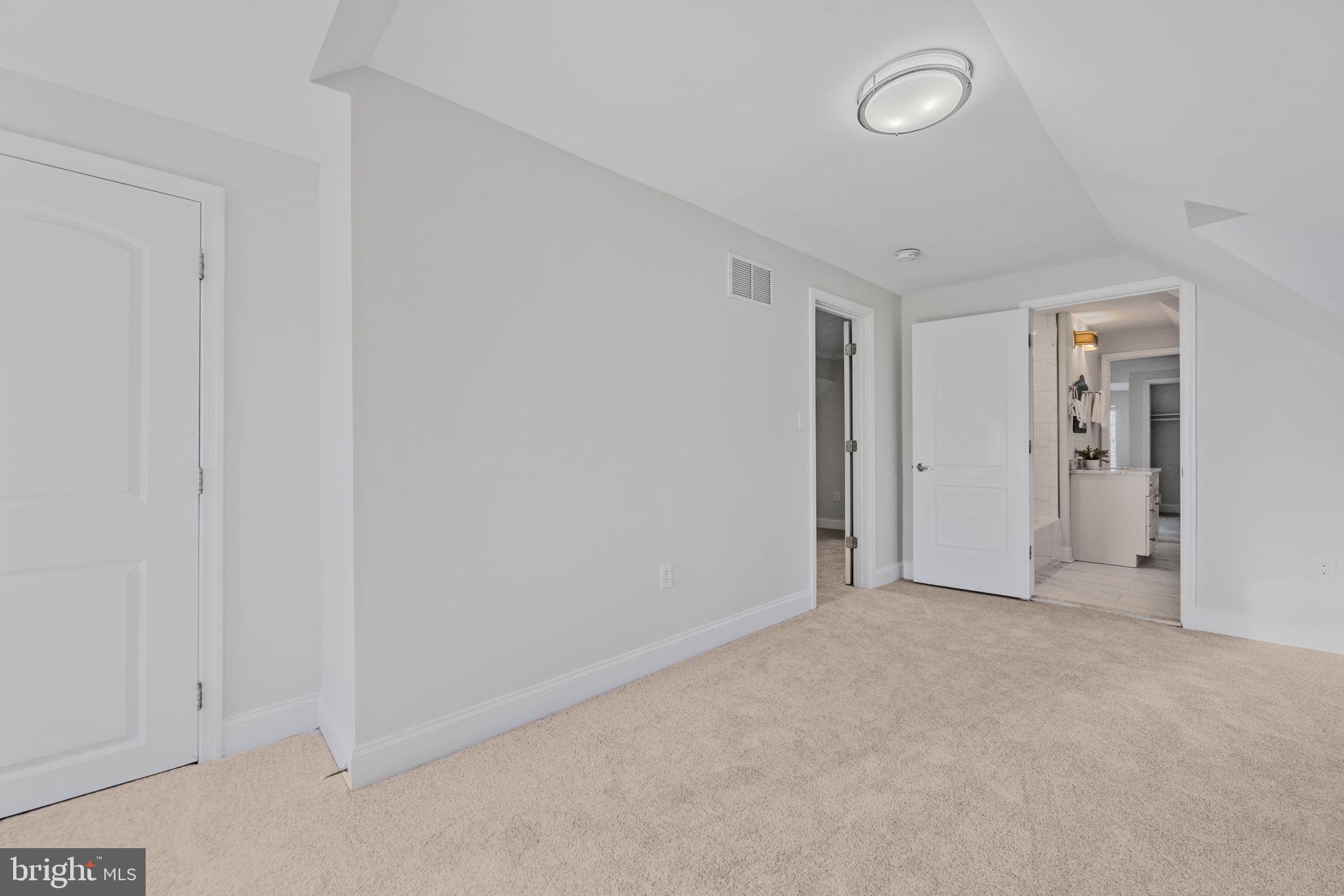 2420 West Rogers Avenue Baltimore, MD 21209 - Photo 47 of 67 Third floor - sixth bedroom