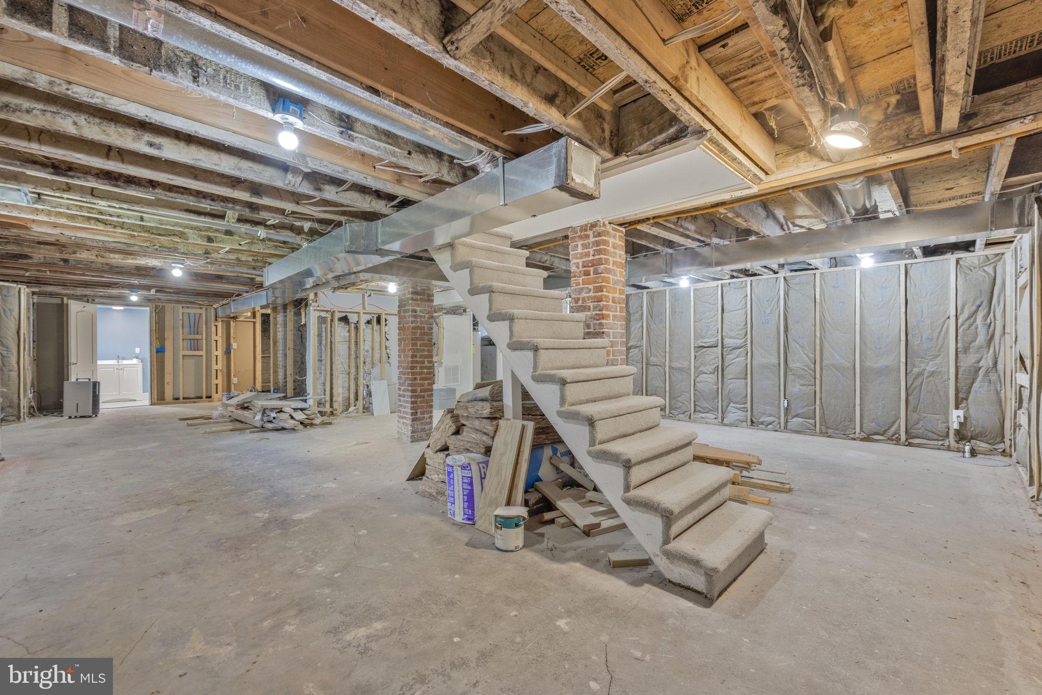 2420 West Rogers Avenue Baltimore, MD 21209 - Photo 51 of 67 a view of a room with gym equipment