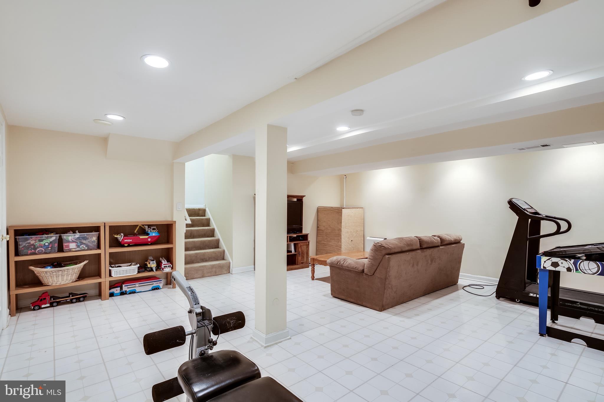 24212 Log House Road Gaithersburg, MD 20882 - Photo 25 of 30
