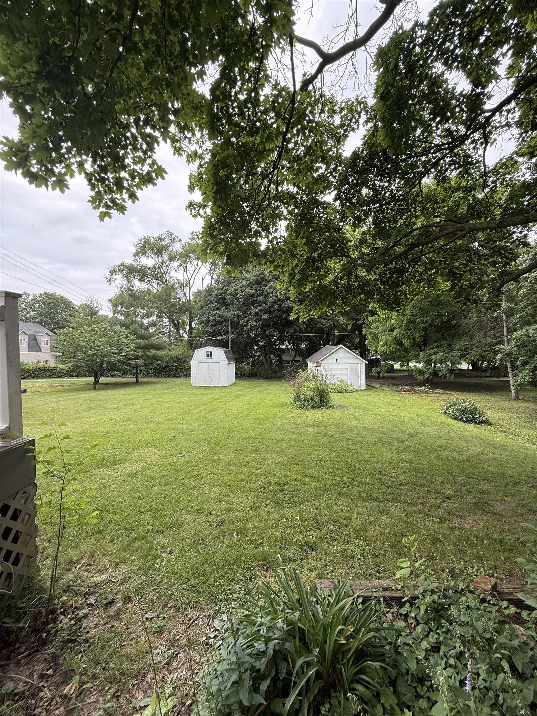 414 North Maple Street Ithaca, MI 48847 - Photo 14 of 39 1947335-7525e0ea-b912-4e2a-ac31-6576d1f1fce5.JPG