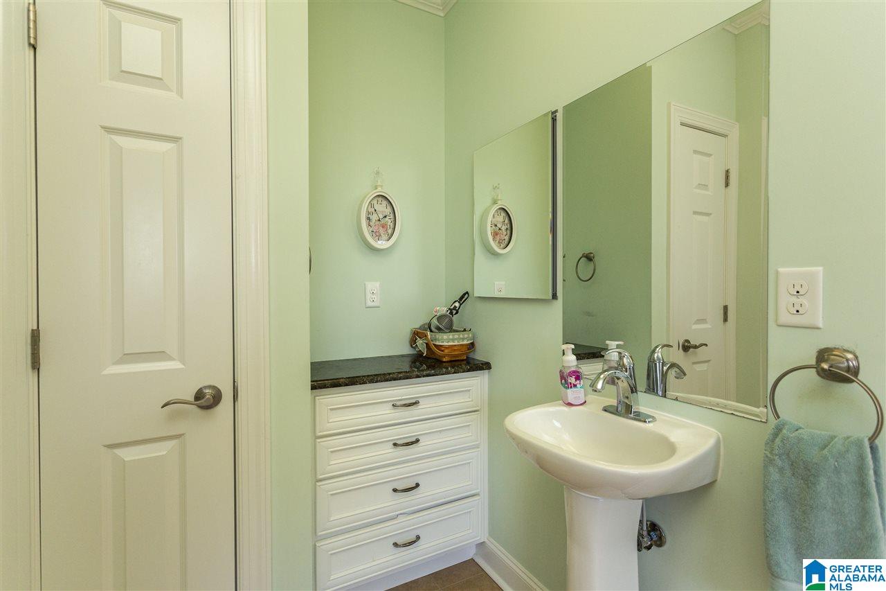 7715 Jackie Lane McCalla, AL 35111 - Photo 17 of 48