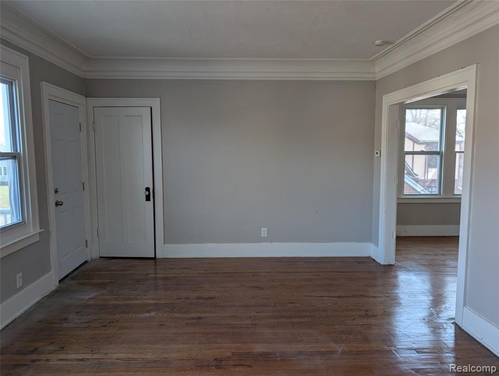 369 Newport Street Detroit, MI 48215 - Photo 29 of 32