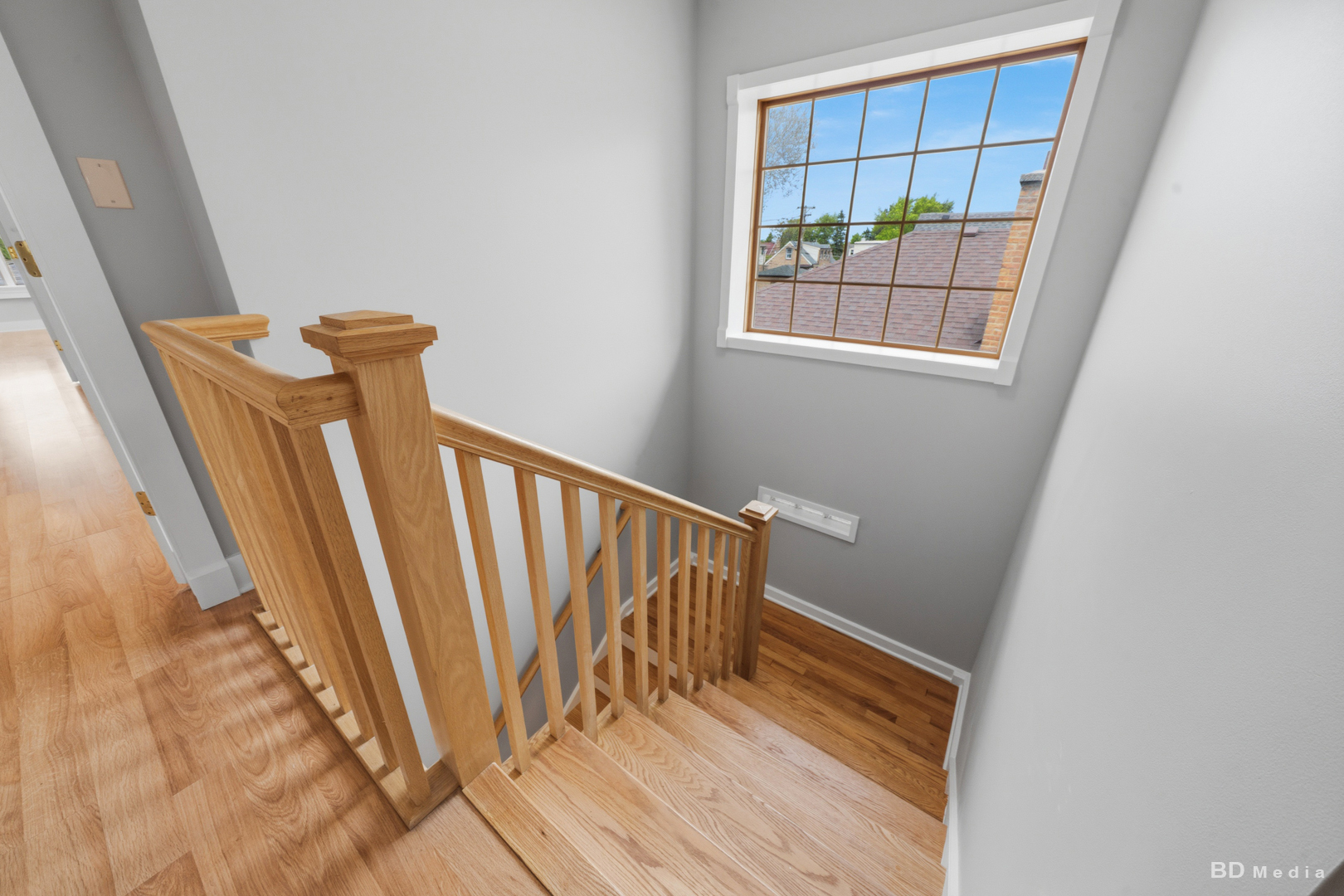 10428 South Springfield Avenue Chicago, IL 60655 - Photo 22 of 43 a view of entryway with wooden floor