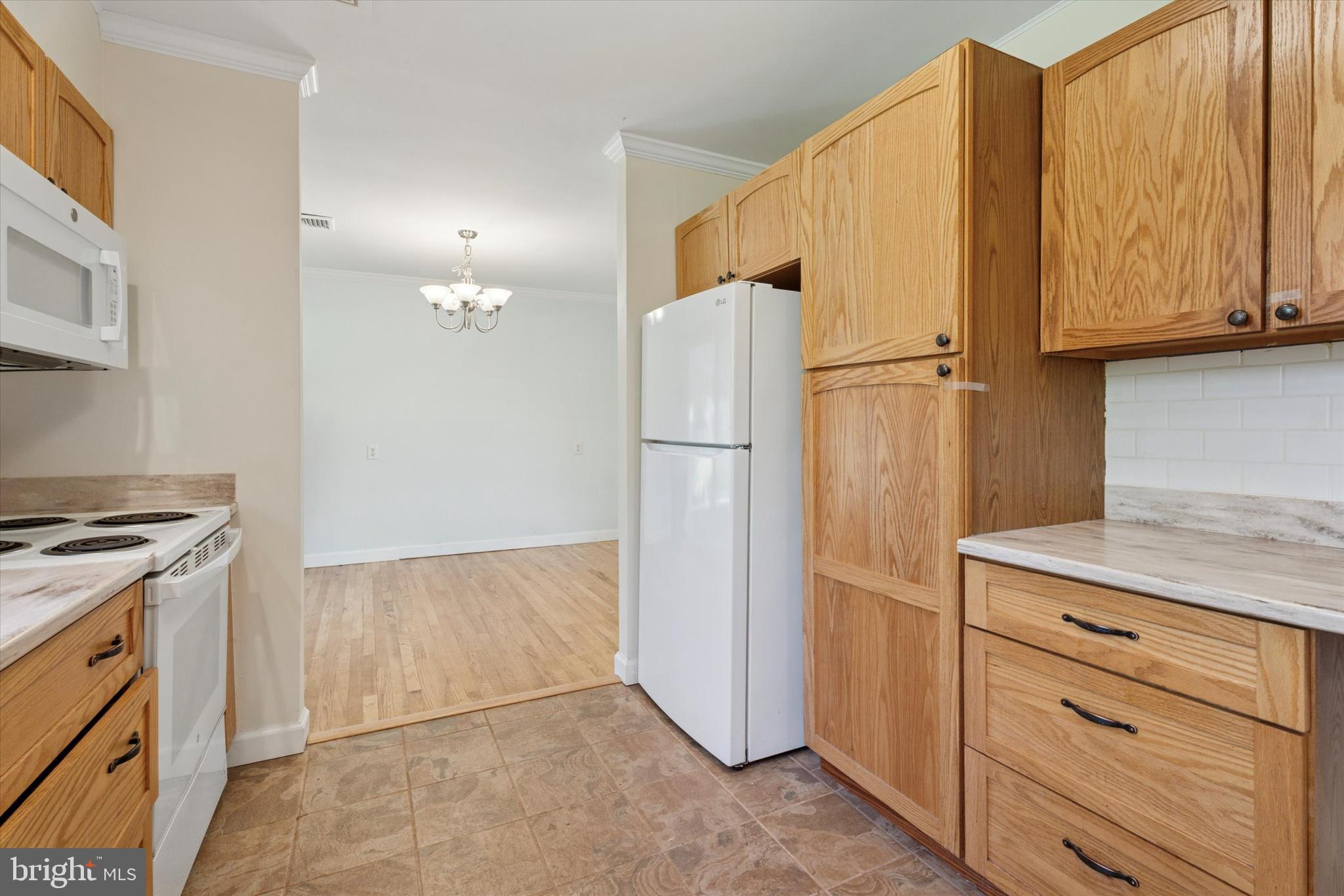 509 Vaughn Road Royersford, PA 19468 - Photo 13 of 40 Kitchen