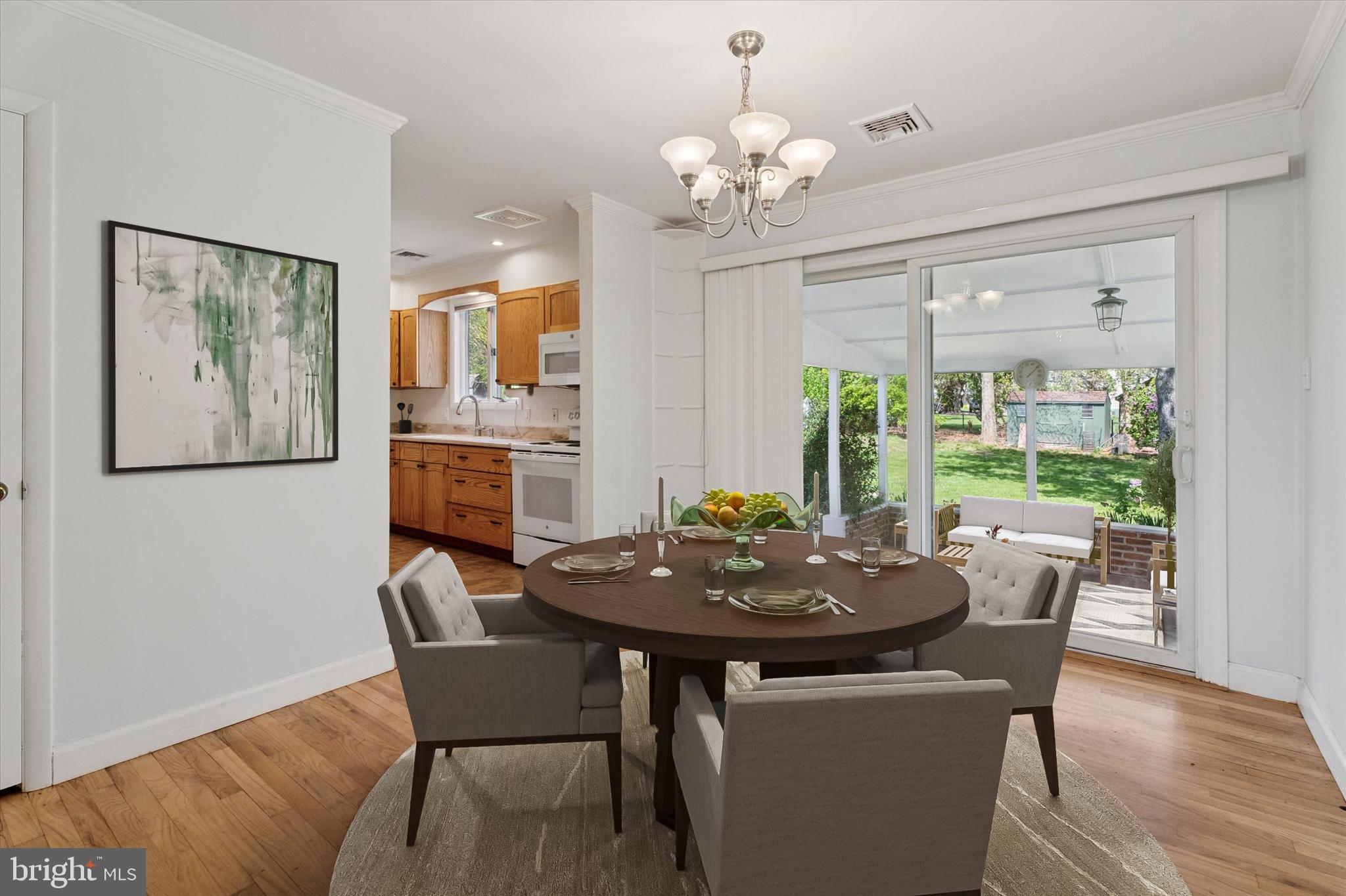 509 Vaughn Road Royersford, PA 19468 - Photo 8 of 40 Staged Dining Room