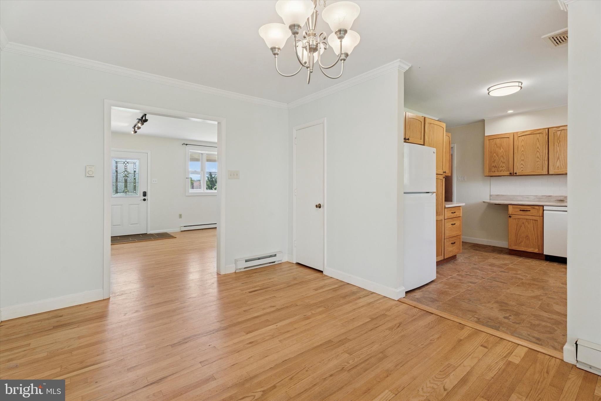 509 Vaughn Road Royersford, PA 19468 - Photo 9 of 40 Dining Room