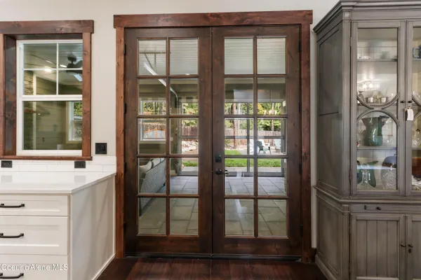 $2,975,000 | 399 Forest Knolls Drive, Sandpoint, ID 83864